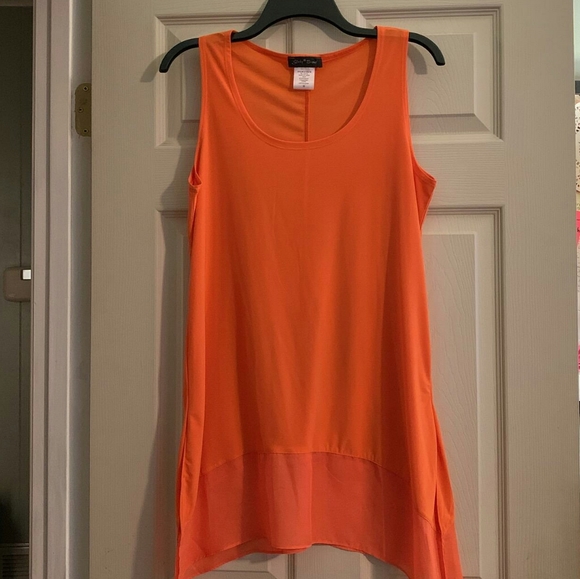 BUNDLE Top, Pants, & Purse! - Picture 5 of 7